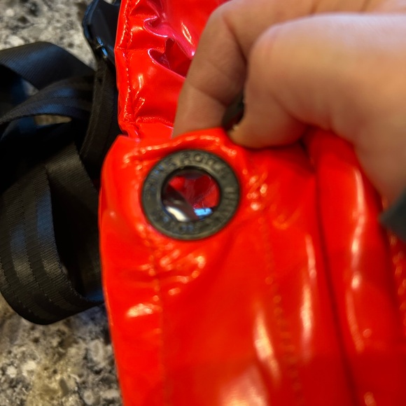 NWOT    Think ROLYN Bar Bag in Luster - Picture 7 of 7